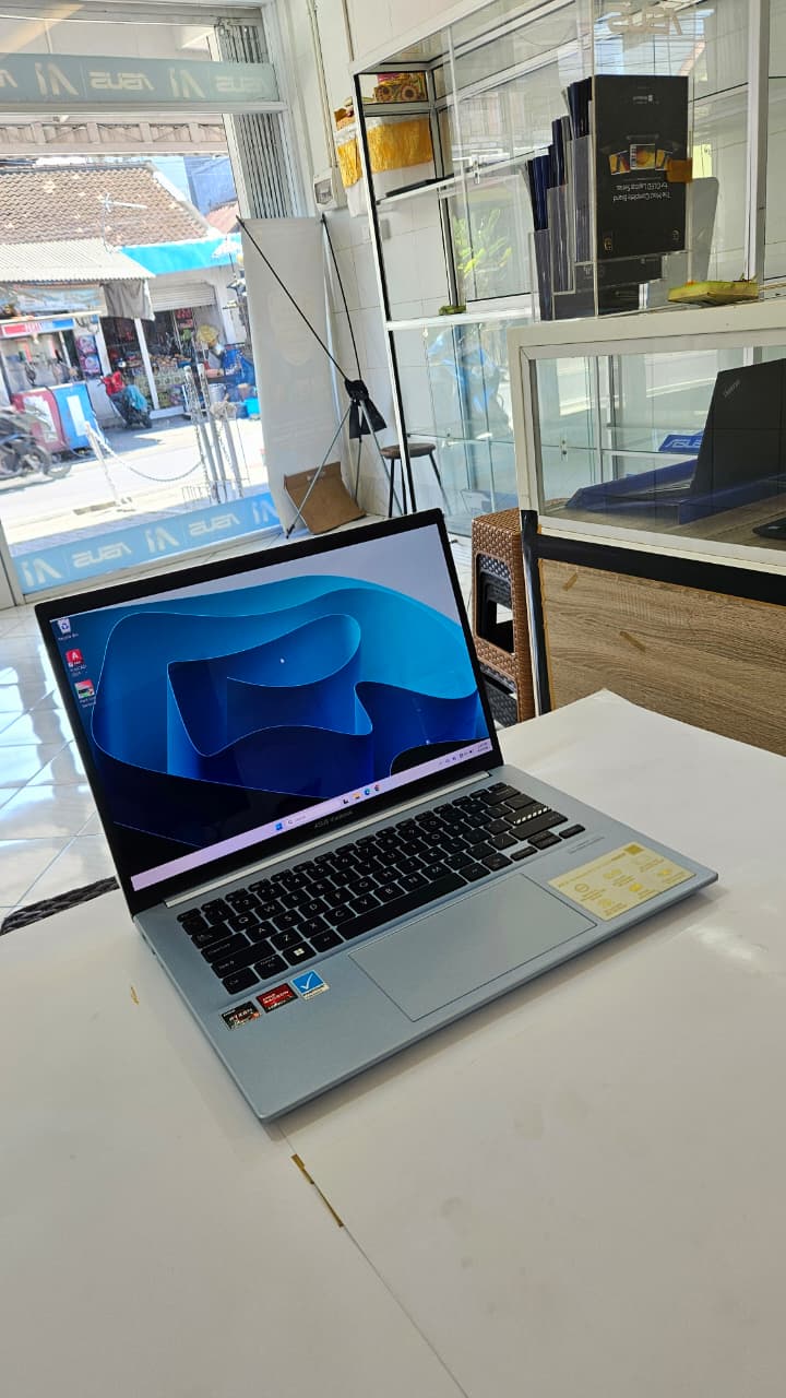 ASUS VivoBook PRO 14 OLED M3400Q 3