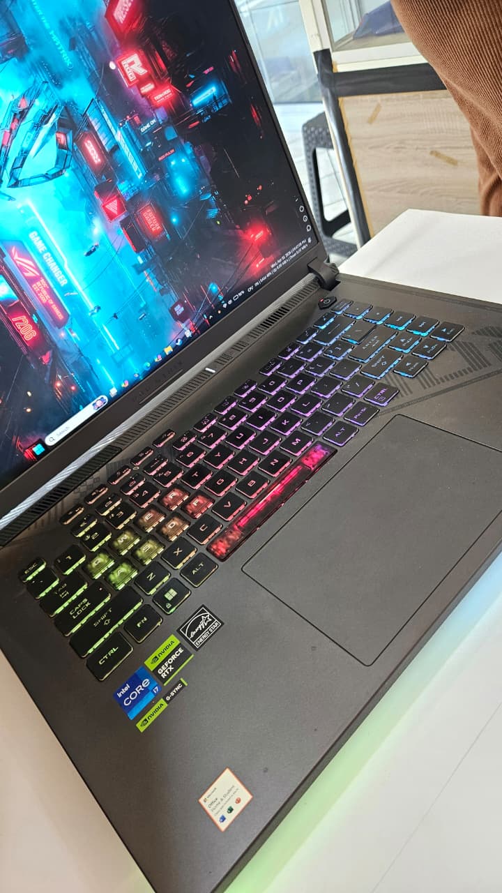 Asus Gaming ROG Strix G16 (G614) - G614JU 7