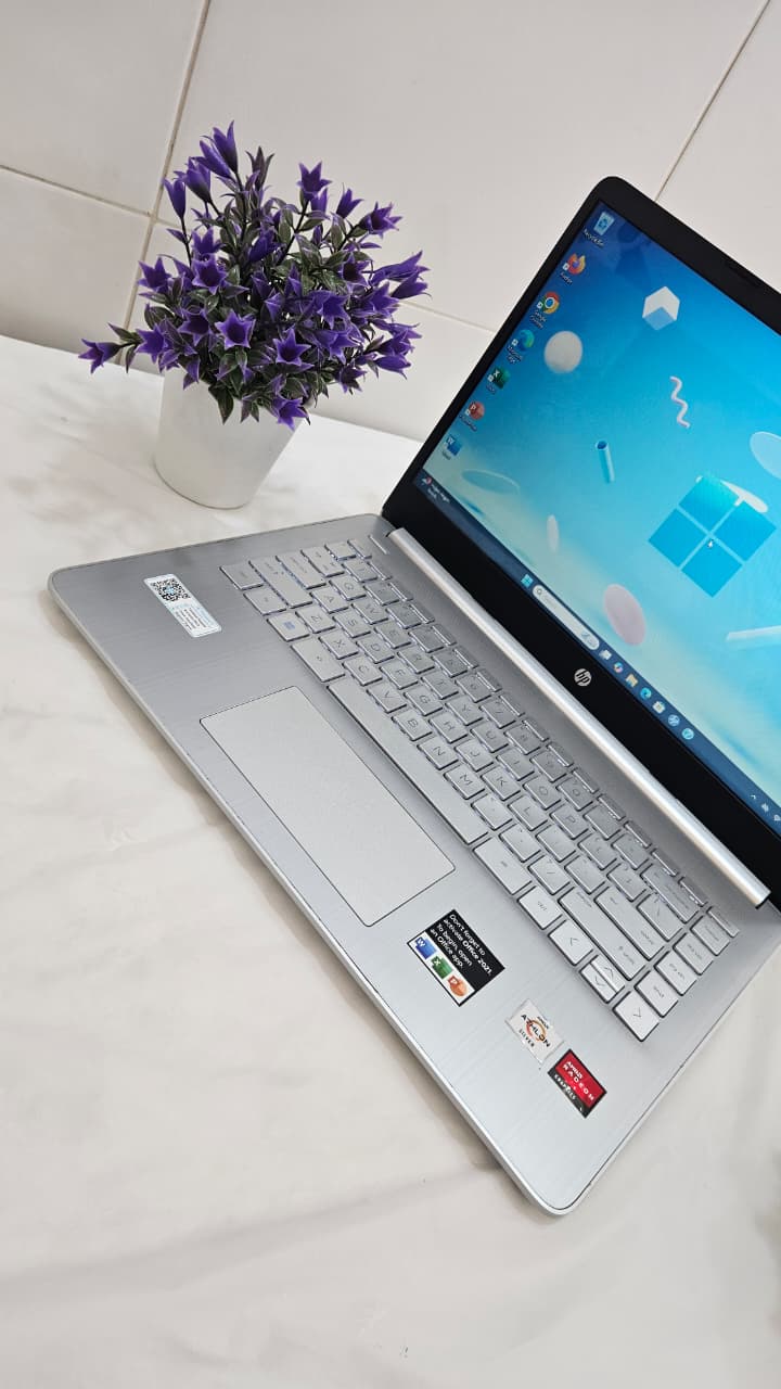 LAPTOP HP 14S - DQ0562AU 7