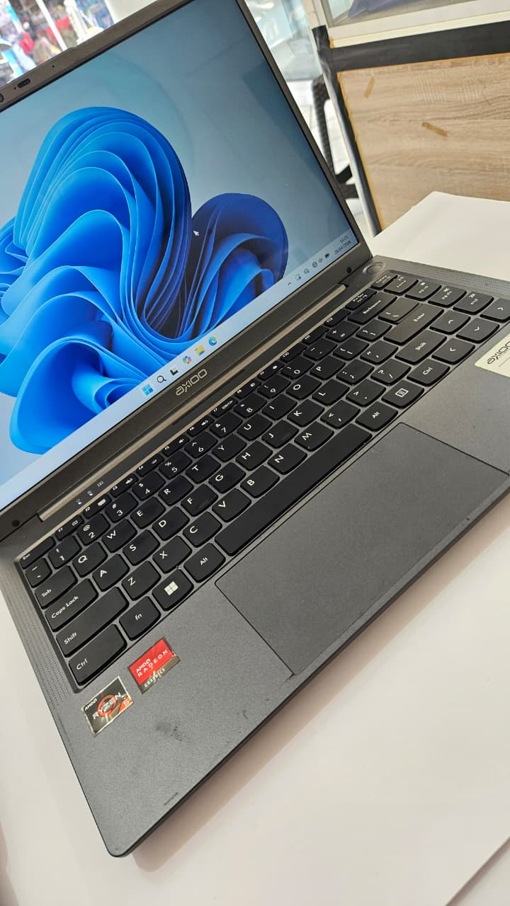 Axioo HYPE 5 AMD X3 6