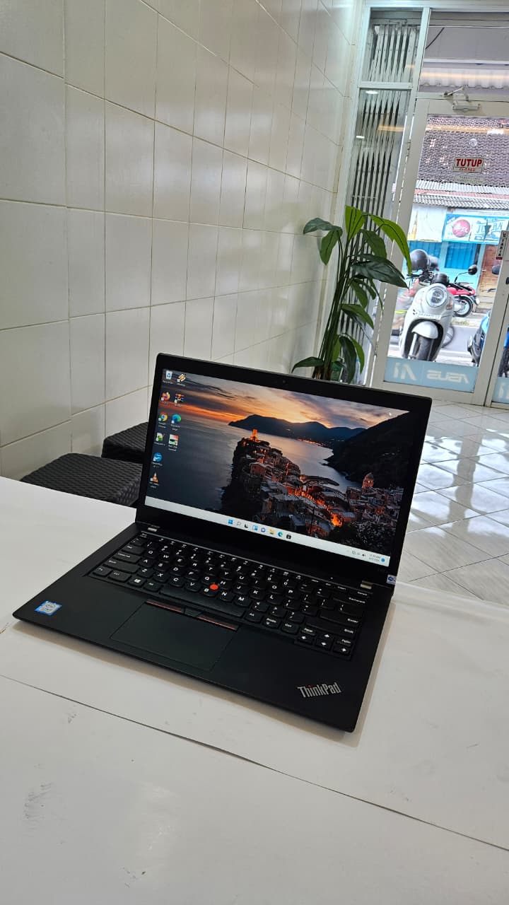 Lenovo Thinkpad T480s 3