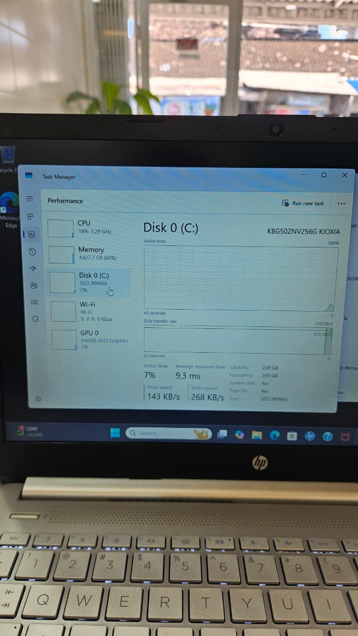 Laptop HP 14s-dq5777TU 4