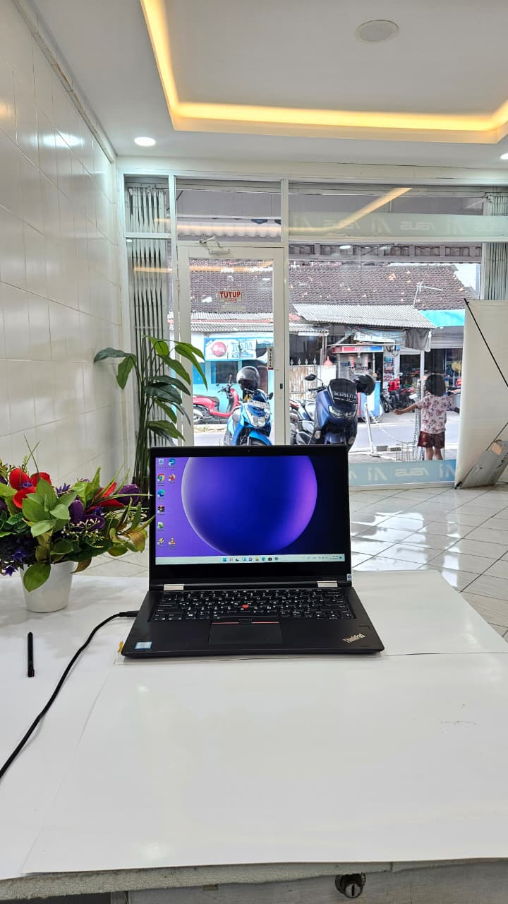 Lenovo Thinkpad X380 Yoga