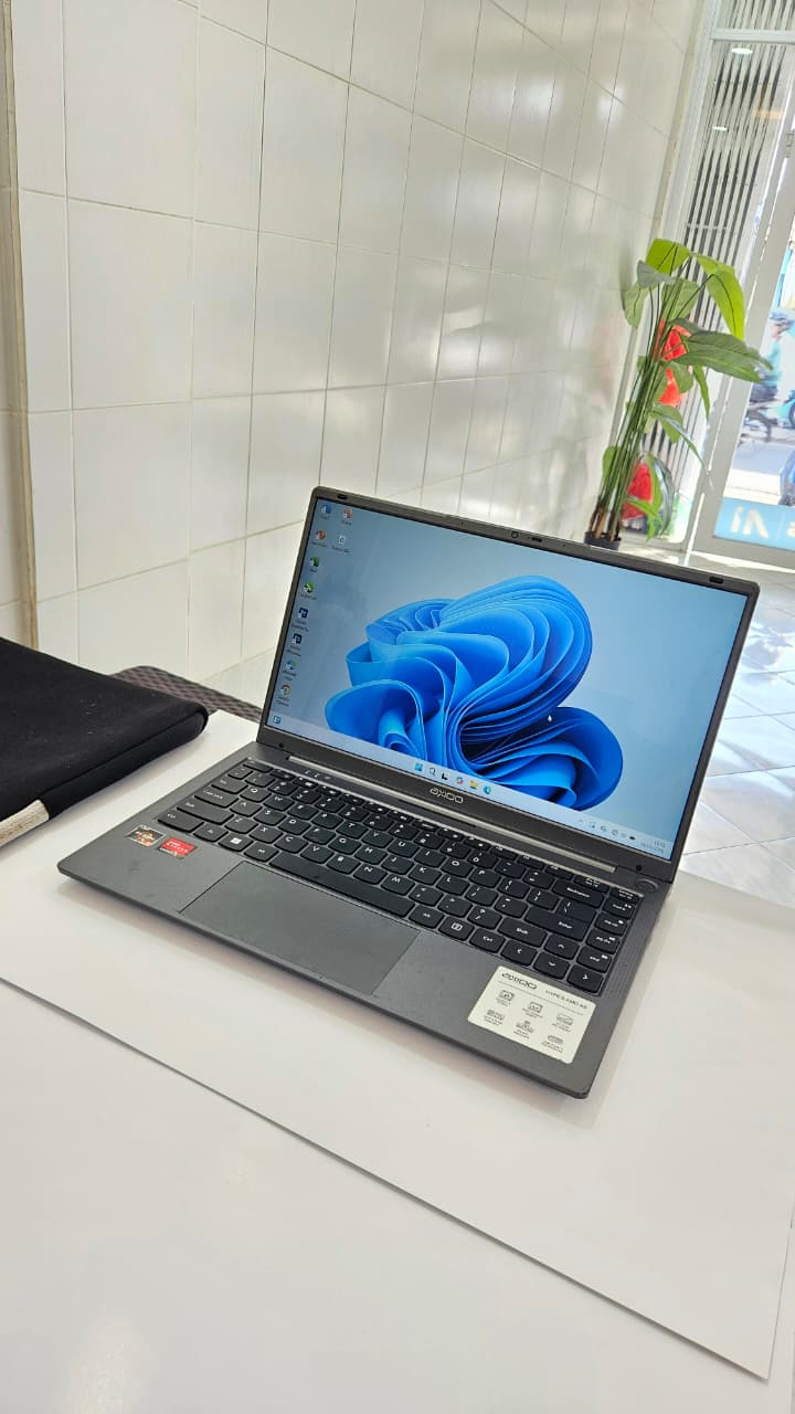 Axioo HYPE 5 AMD X3 5