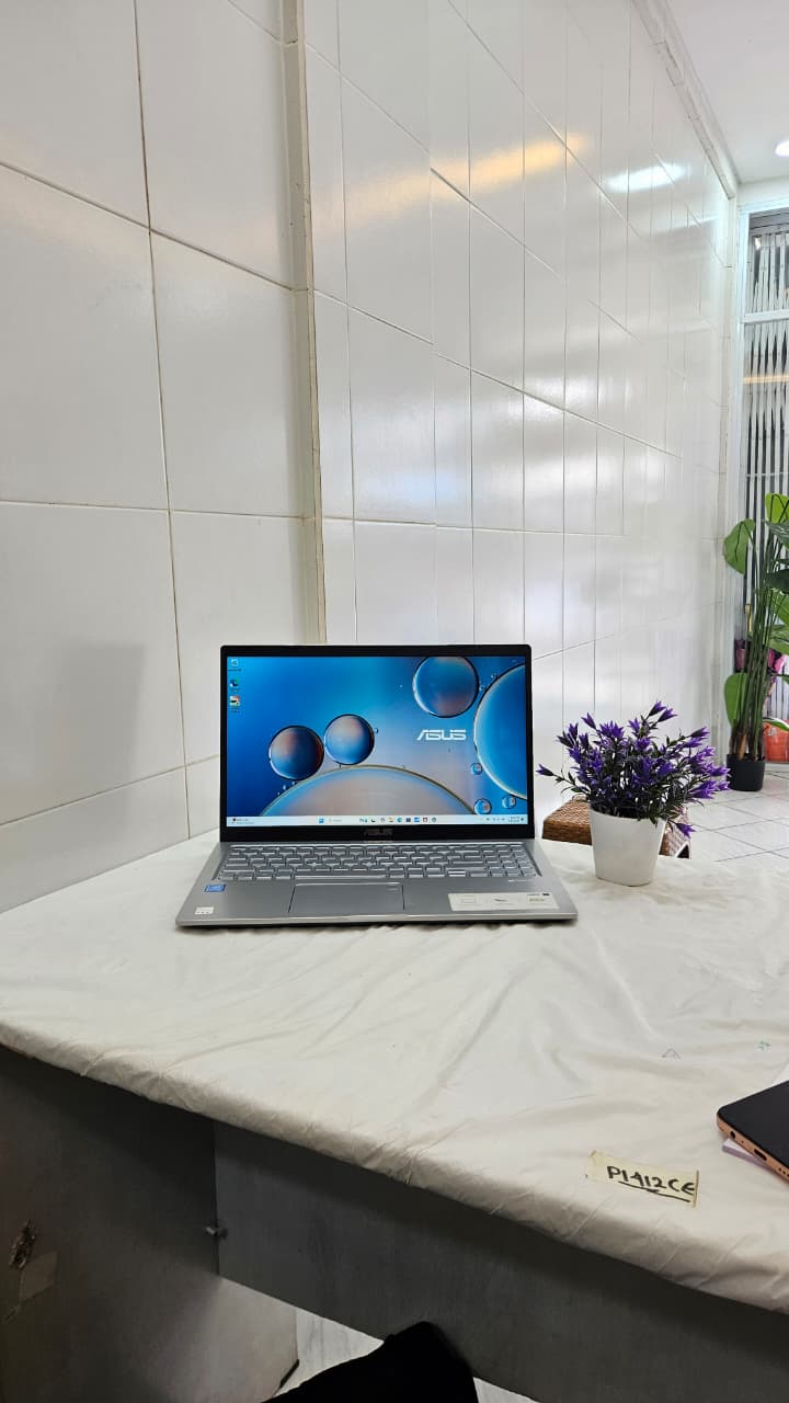 ASUS Asus Vivobook A516MAO