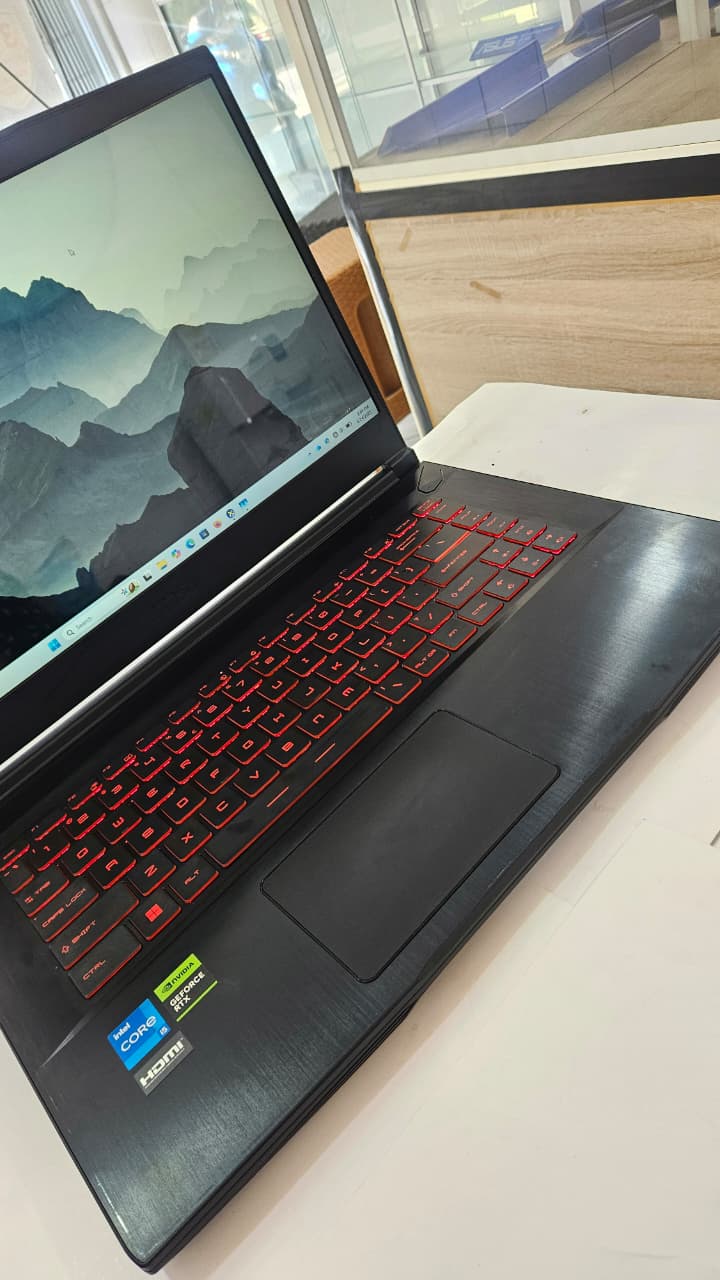 Gaming MSI GF63 Thin 11 UC 7