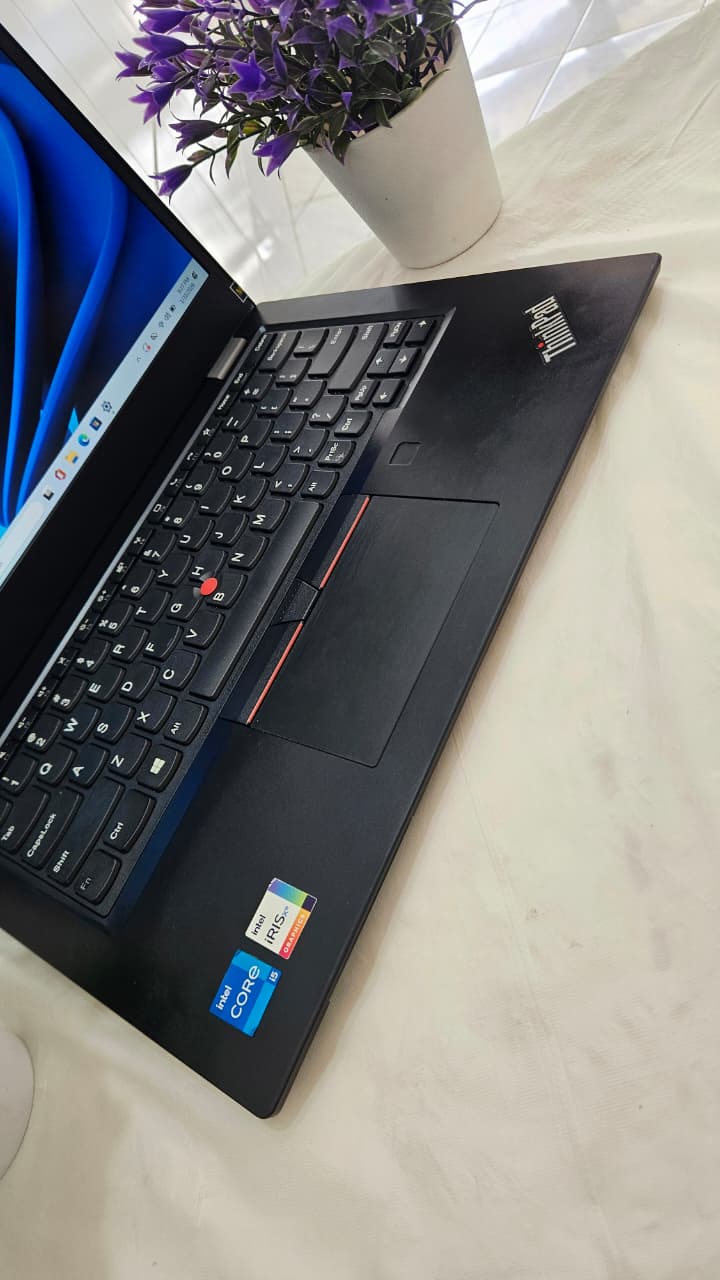 Lenovo Thinkpad L13 8