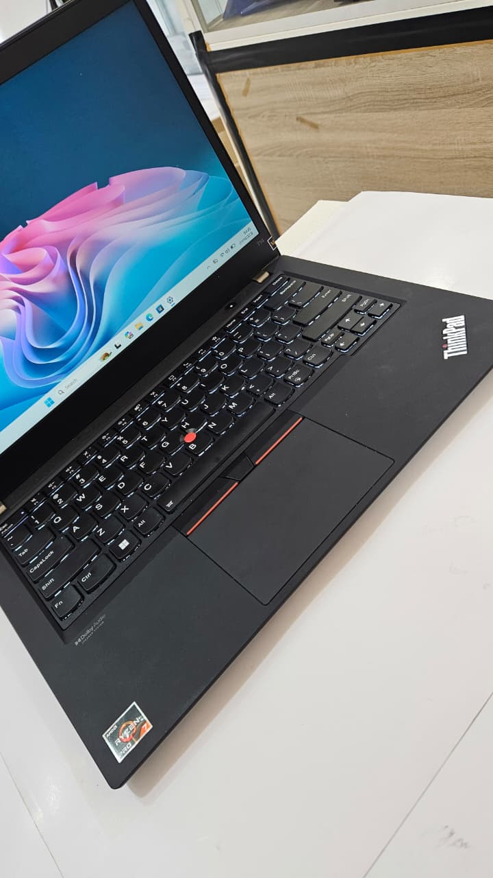 Laptop Lenovo Thinkpad T14 5