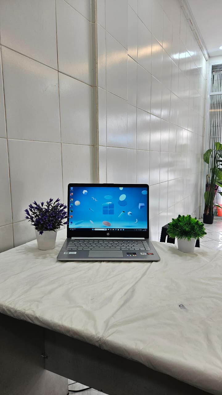 LAPTOP HP 14S - DQ0562AU