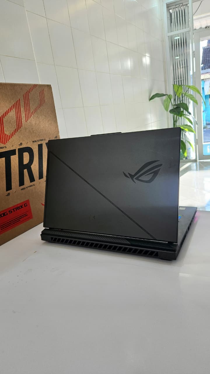 Asus Gaming ROG Strix G16 (G614) - G614JU 8