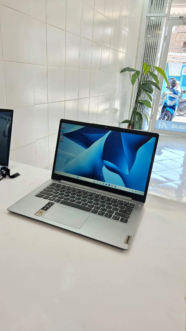 Lenovo Ideapad Slim 1 14ADA7 6