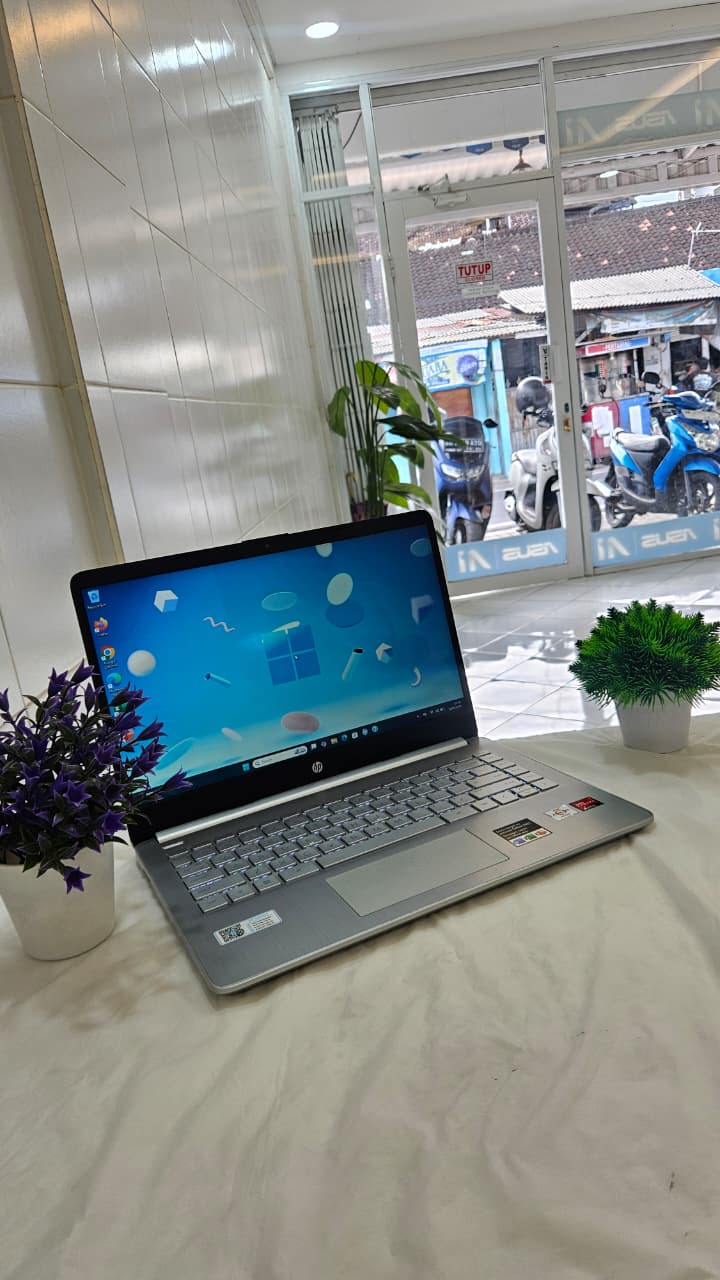 LAPTOP HP 14S - DQ0562AU 3