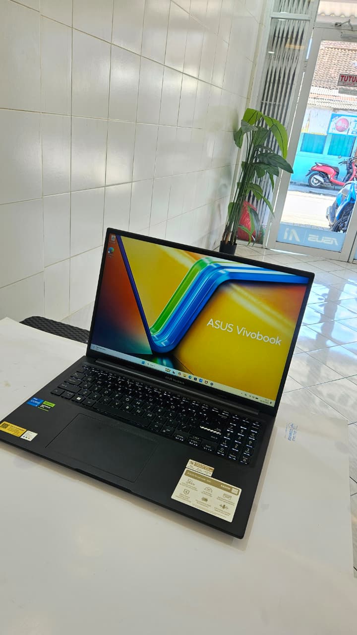 Asus Vivobook 16X K3605VC 3