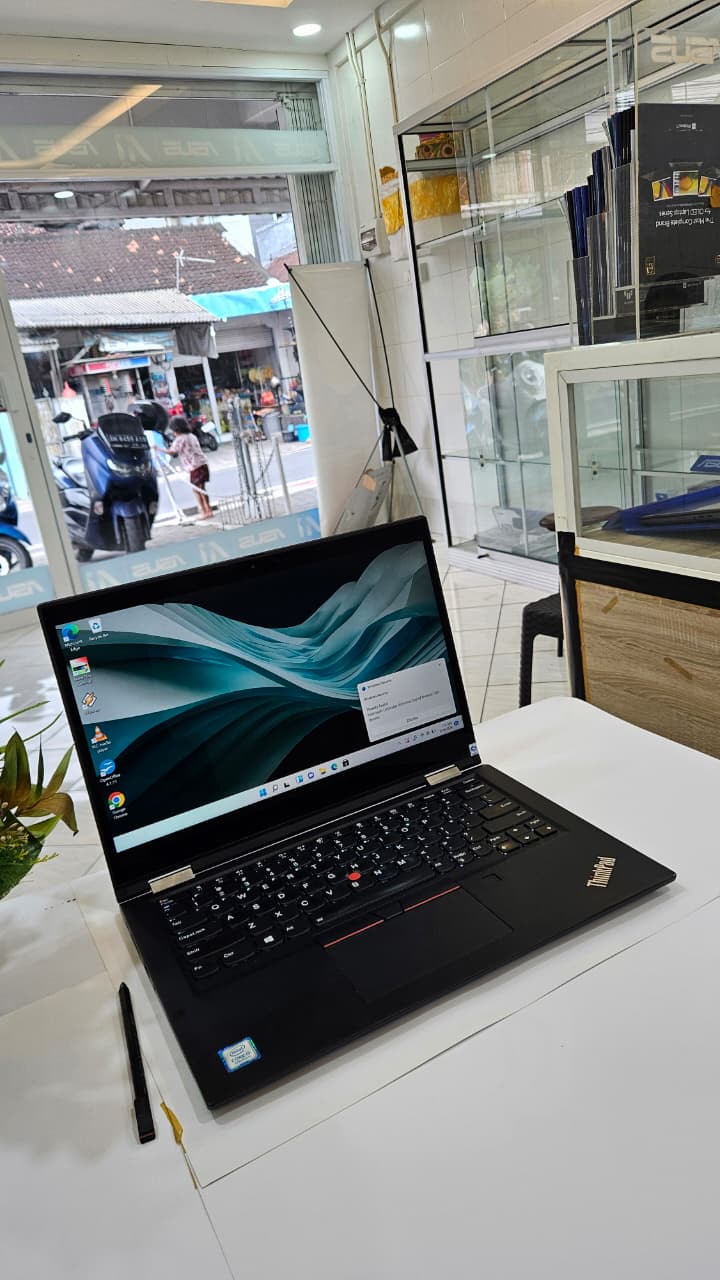Lenovo Thinkpad X390 Yoga 5