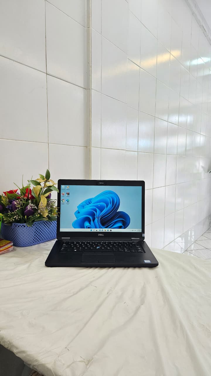 DELL Dell Latitude 5480